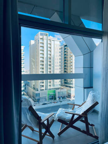 sdaetsia-studiia-za-7000-dirxam-big-3