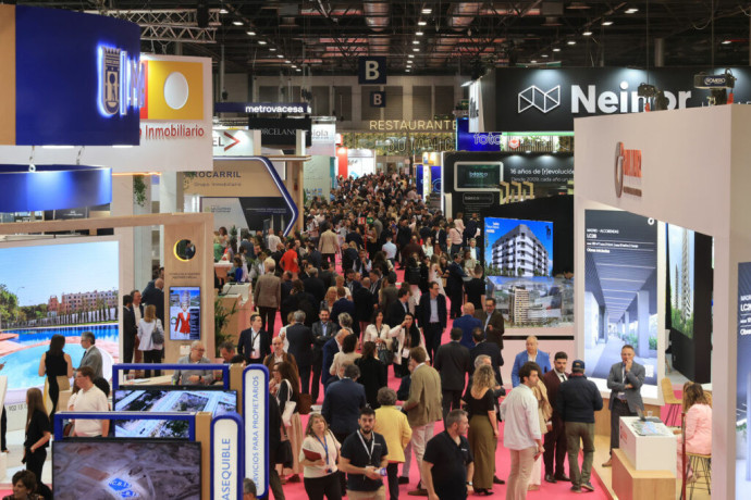 custom-exhibition-booth-fabricators-in-uae-trusted-verified-big-0